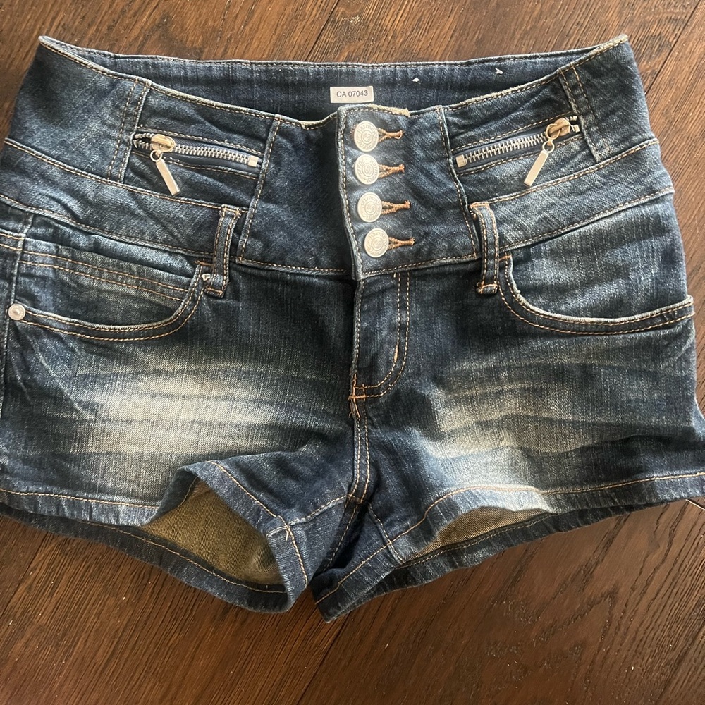 Super cute shorts